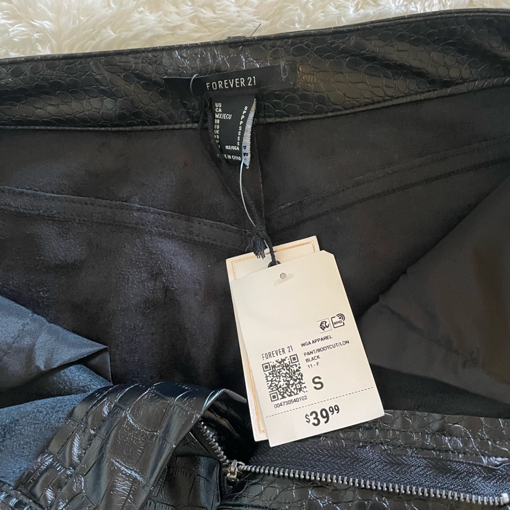 Bootcut Pants - Picture 7 of 8
